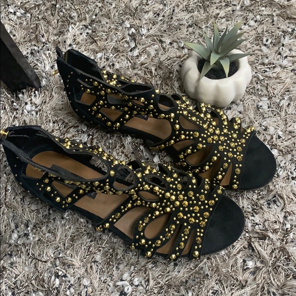 Steve Madden black and gold studded‎ sandals